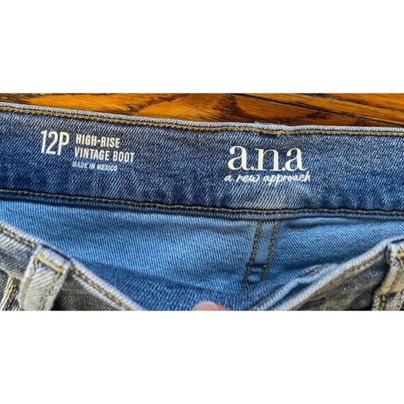 NWT A.N.A Vintage High Rise Boot Cut Jeans Women’s 12 Petite - Picture 5 of 8